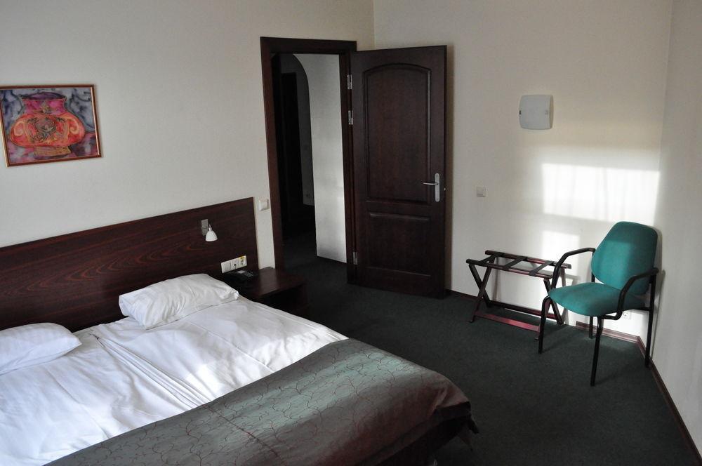 Hotel Albatross ريغا المظهر الخارجي الصورة